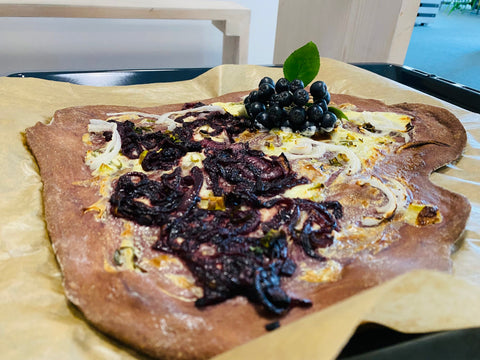 Rezept: Aronia Flammkuchen