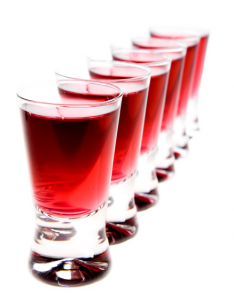 Rezeptbild: Aronia-Kirschlikör
