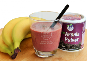 Rezeptbild: Veganer Aronia-Smoothie mit Chia & Banane