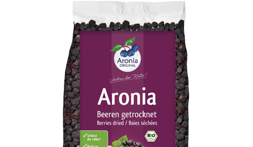 Packshot: Aronia berries dried organic 500 g